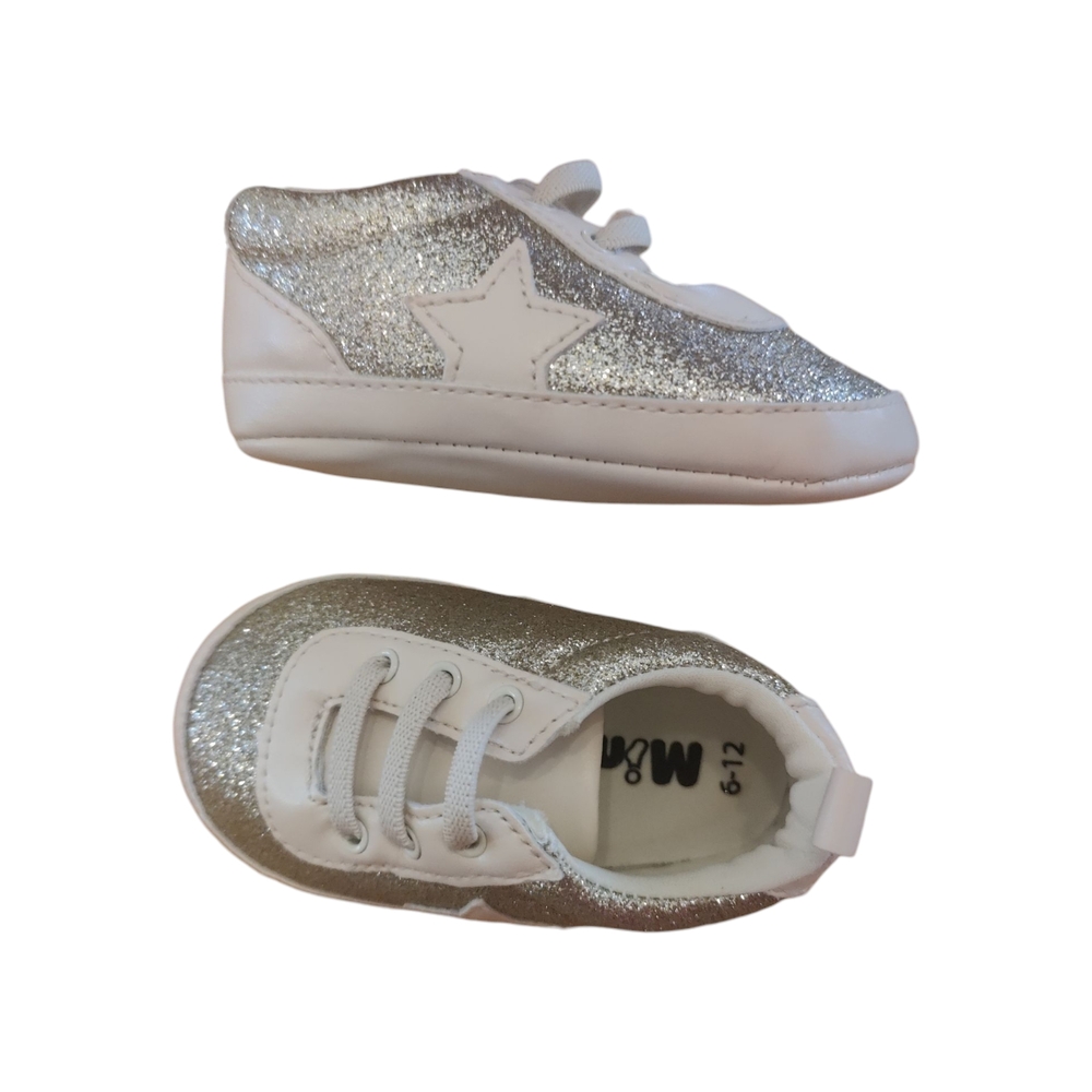 ✅4/25$✅ 6-12‎ Months Baby Sparkly Silver And White Baby Shoes 6-12 Months